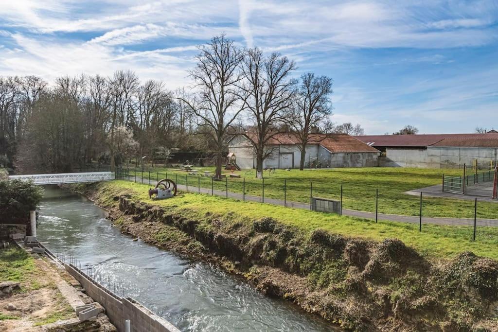 "Le Chaleureux" Appartement Pour 4 Personnes Isles-sur-Suippe Exteriér fotografie